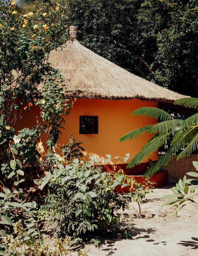 Little'S Nature Retreat Kartong Exterior photo